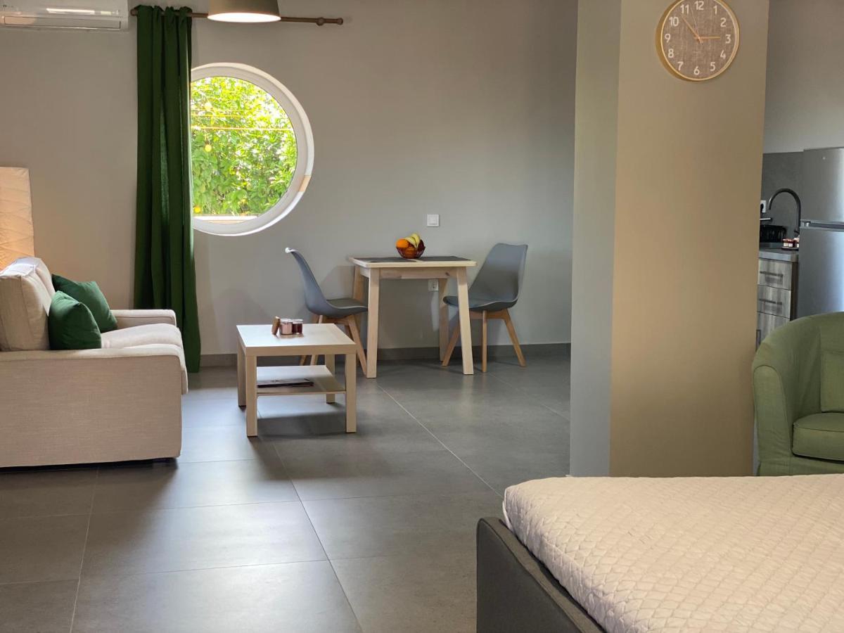 Jimmy'S Place Αρτέμιδα Εξωτερικό φωτογραφία